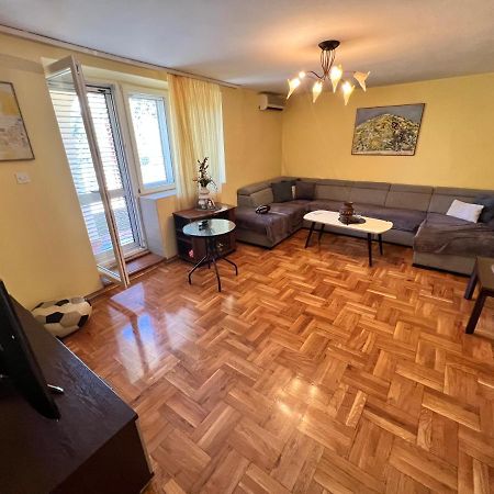 Central Park Apartment Ποντγορίτσα Εξωτερικό φωτογραφία